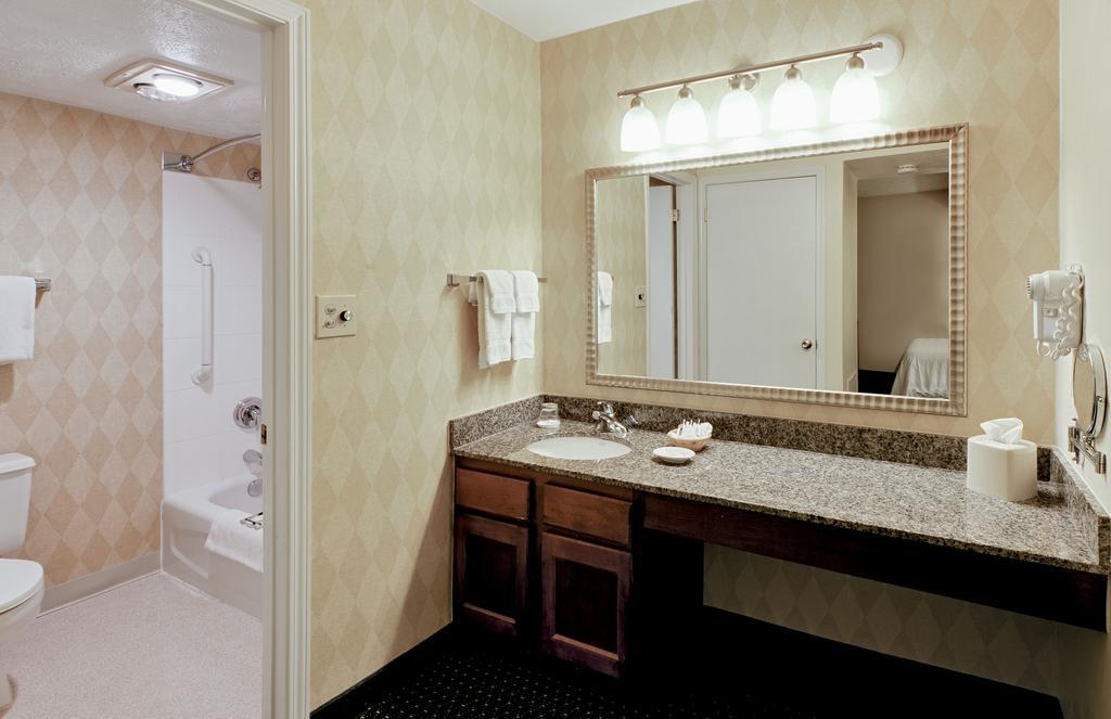 Hawthorn Suites Dayton South Майамисберг Номер фото