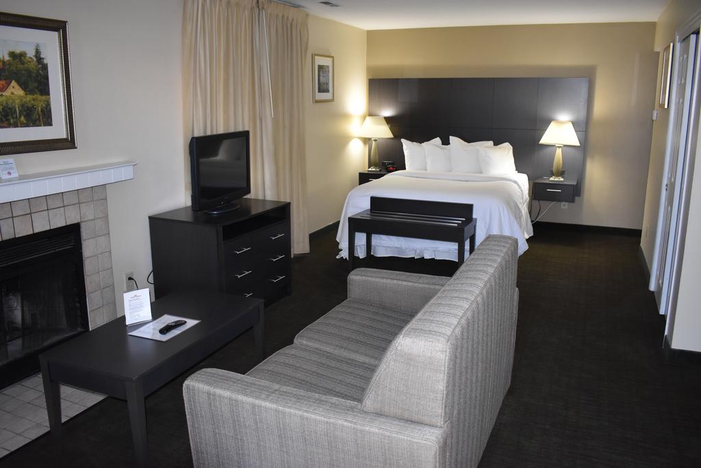 Hawthorn Suites Dayton South Майамисберг Экстерьер фото